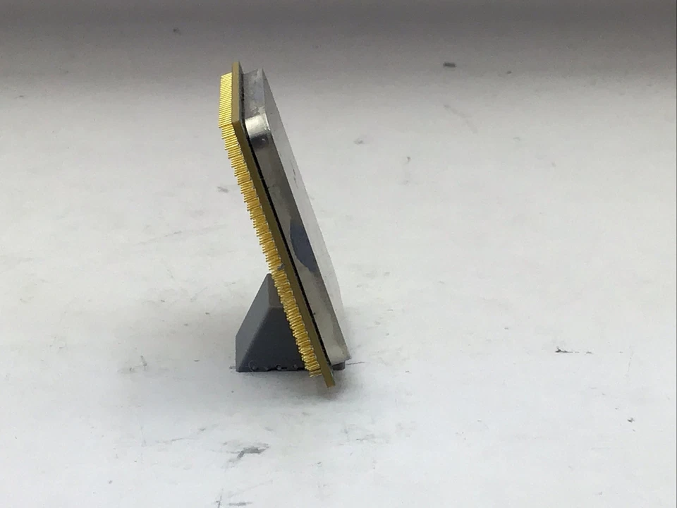 AMD FX-6100 3.3 GHz Socket AM3+ Desktop CPU Processor FD6100WMW6KGU Used - Image 4 of 4