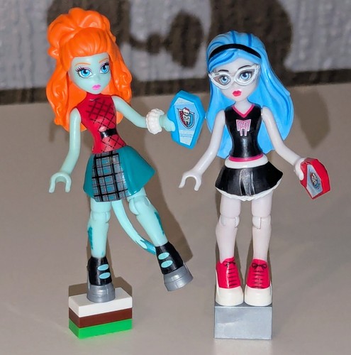 Monster High Mega Bloks Figures Bundle x 6 - Lagoona, Ari, Catrine, Lorna, etc - Picture 4 of 4