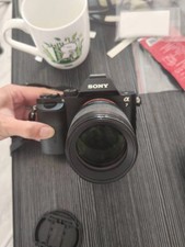 Sony Alpha A7 24.3MP Mirrorless Full Frame Digital Camera with SONY 28-70mm lens