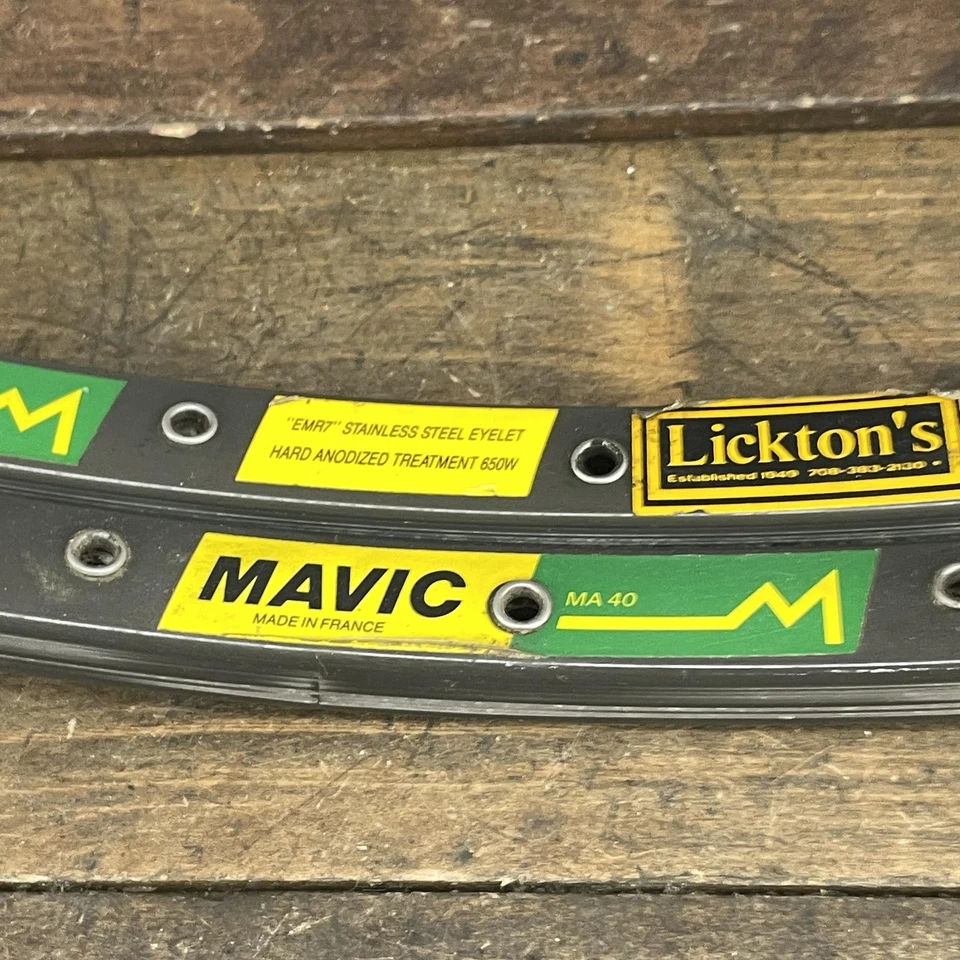 Llantas de bicicleta de carretera Mavic MA40 27 x 1 1/4 de colección 36h anodizadas duras 36 Francia 630 Foto 2 de 4