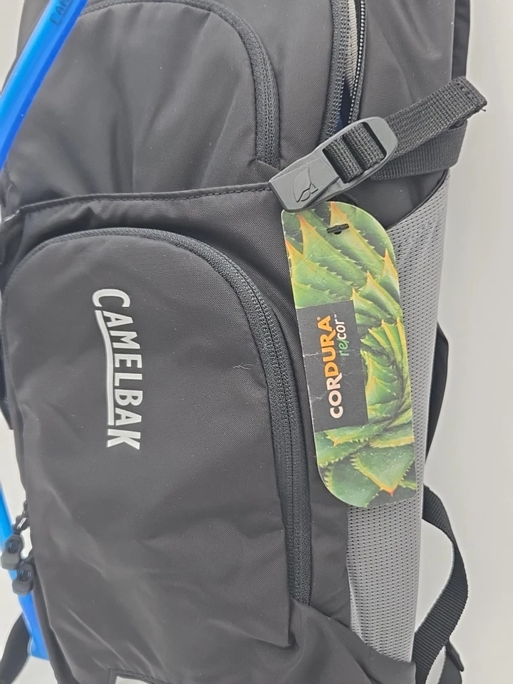 Camelbak Lobo 9 para mujer 70 oz. Mochila de hidratación carbón/negro MTB bicicleta NUEVA Foto 2 de 4