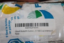 5 GHz 10 dBi Dual Polarized MIMO Omni Antenna w/Ubiquiti RocketM5 Mounting Kit