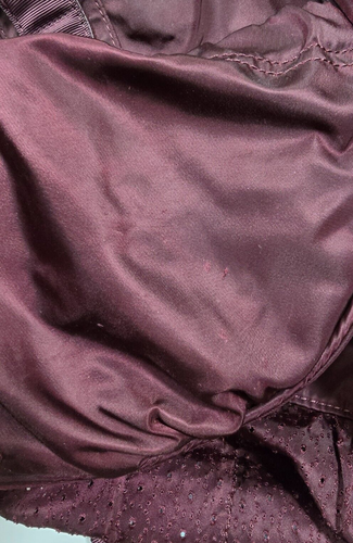 Lululemon Keep On Running Duffel Gym Bag Bordeaux Drama 20" x 11" x 11" - Picture 9 of 22