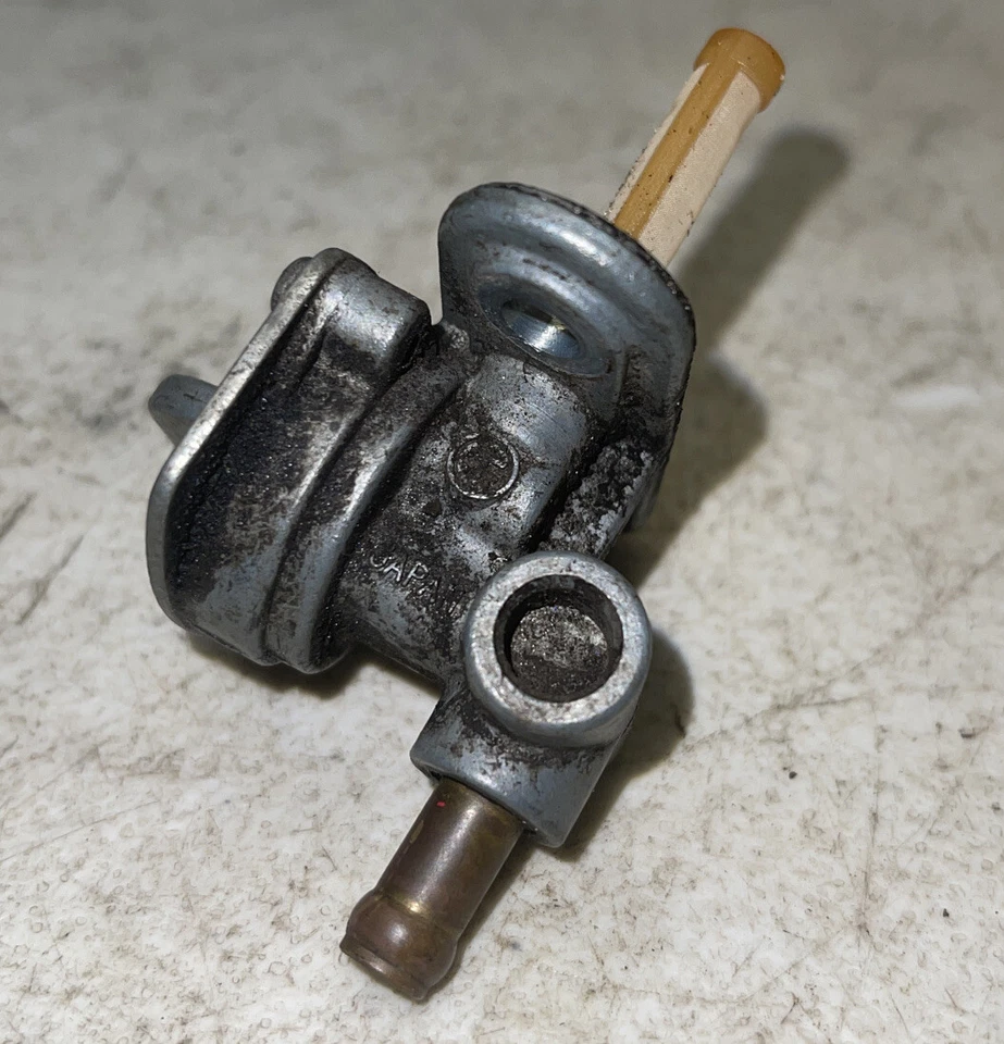 Kawasaki KX250 2001 OEM Petcock 51023-1257 Foto 2 de 4