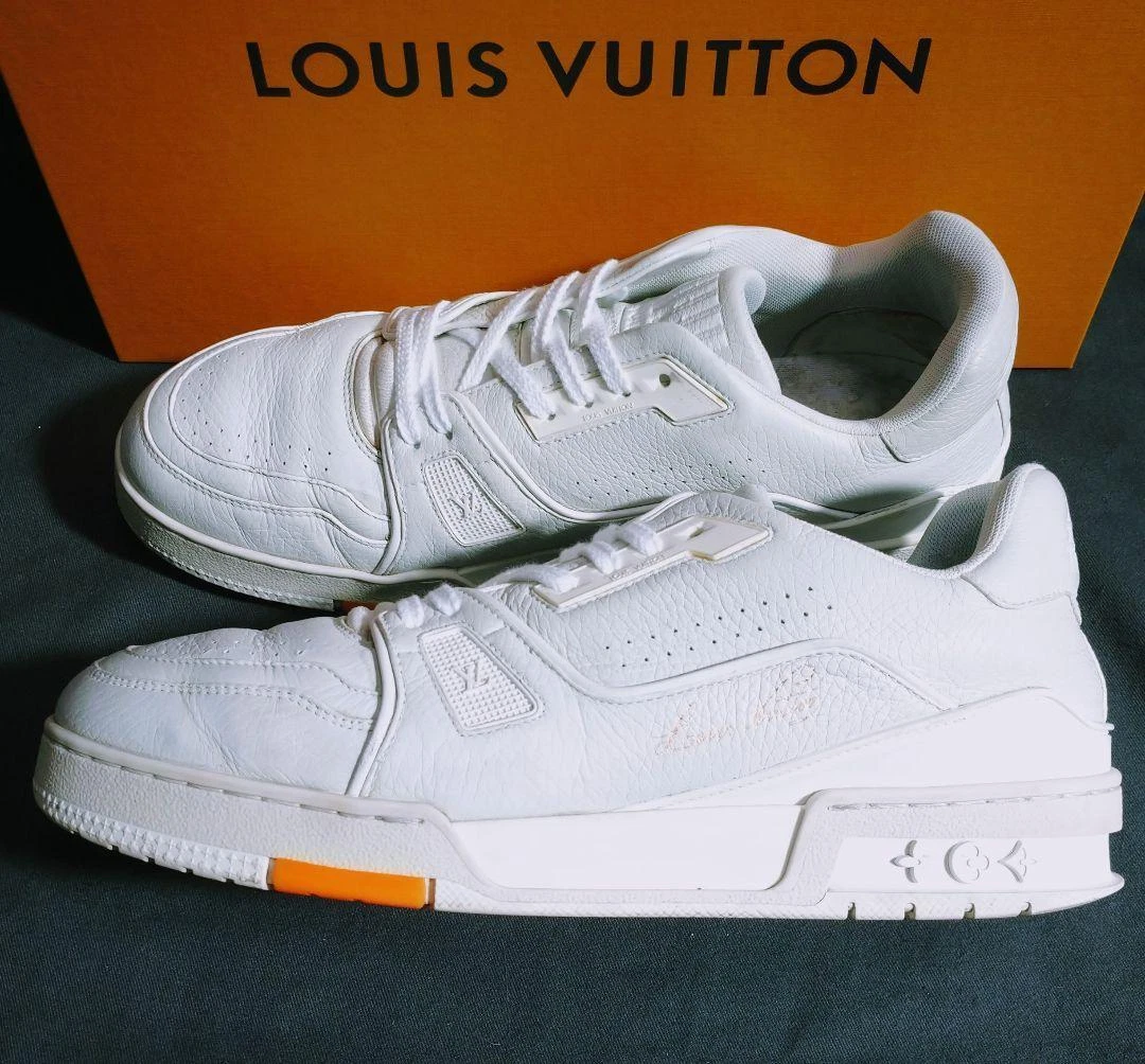 LOUIS VUITTON LV Trainer Line Leather Sneakers Size 8 Men From