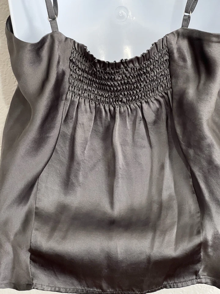 Metro 7 灰色丝绸 Y2K 婴儿娃娃 Fairygoth Whimsygoth 大号复古迷彩背心 — 第 4/4 张图片