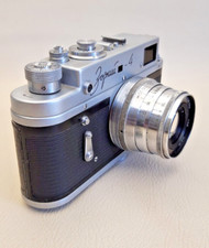 ZORKI - 4 35mm Film Rangefinder Manual Camera  Industar 26M Red P M39 Lens