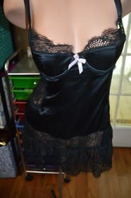 Victoria's Secret Sexy Little Things lingerie 36C NWT