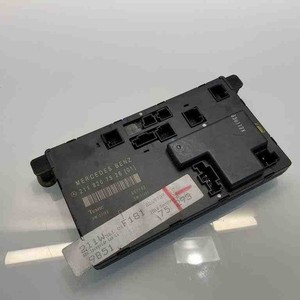 MERCEDES-BENZ E W211 Türsteuergerät hinten links 2118207526 2.70 32062150