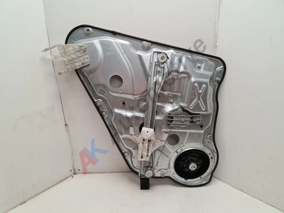 Kia Ceed ED MK1 Estate 2006-2012 ~ Electric Window Regulator Rear Right Offside - Image 4 of 4