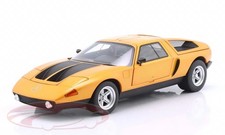 Mercedes-Benz C111 / II Year 1970 white autumn metallic 1:18 Norev