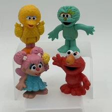 Sesame Street Toy Figures Lot 2013 2014 Hasbro Elmo Cake Topper Toys PVC Hasbro