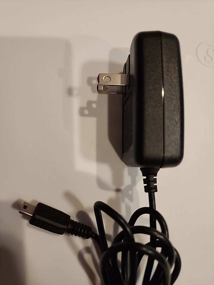 OEM оригинальное настенное зарядное устройство Blackberry Mini USB ASY-07040-001 - Изображение 4 из 4