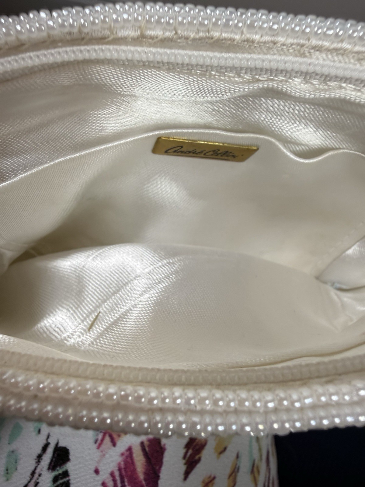 Andre Cellini White Beaded Chevron Pattern Evenin… - image 8