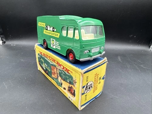 Vintage Lesney Matchbox M-6 GREEN RACING CAR TRANSPORTER Original Box NEW MODEL