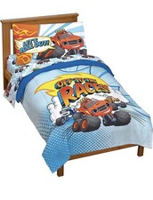 New Jay Franco Blaze and The Monster Machines Off to The Races Toddler Bed Set