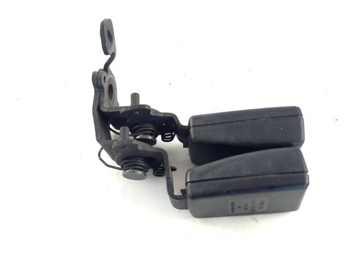 8V0857739A Halterung Für Sicherheitsgurte Hinten Volkswagen Golf 7 GTD