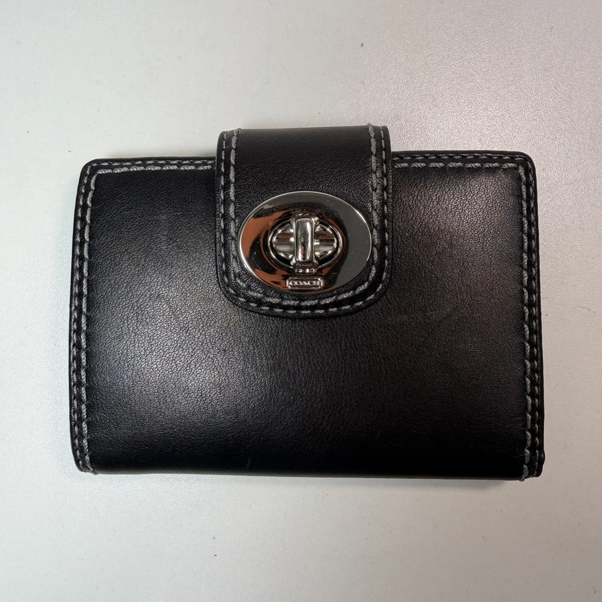 25+ Coach Turnlock Wallet for sale | Updated Oct 2026