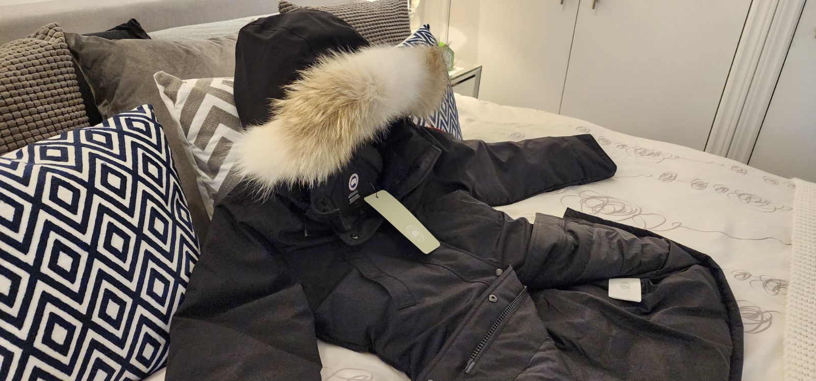 2022 Grey Label Canada Goose Trillium Small Parka with Fur image 7