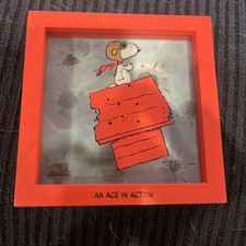 PEANUTS Snoopy An Ace in Action Hallmark Gallery - Shadow Box  2000 