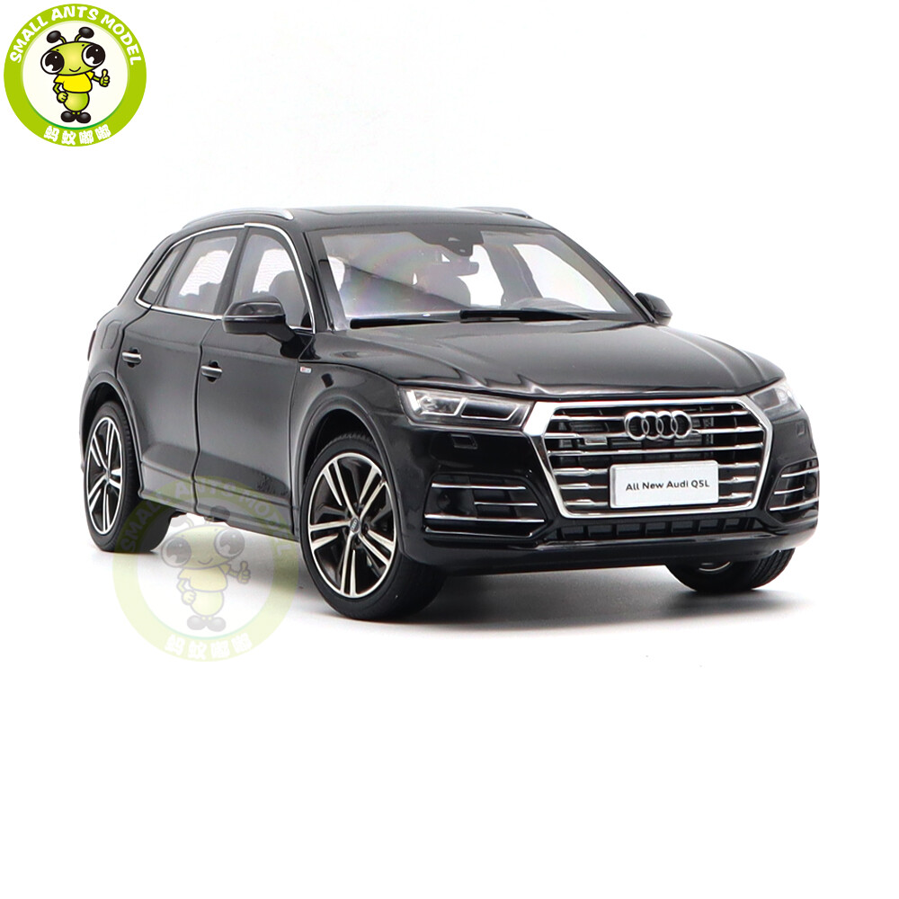 Audi Q5 ミニカー Audi collection 1/18 NEW Audi Q5 Q5L 2018 Diecast Metal Car Suv Model Toys