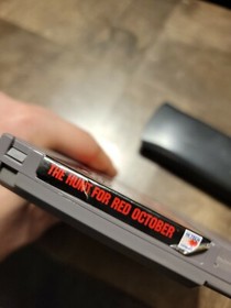 The Hunt for Red October (Nintendo NES) &iexcl;con funda antipolvo! Probado y funcionando!