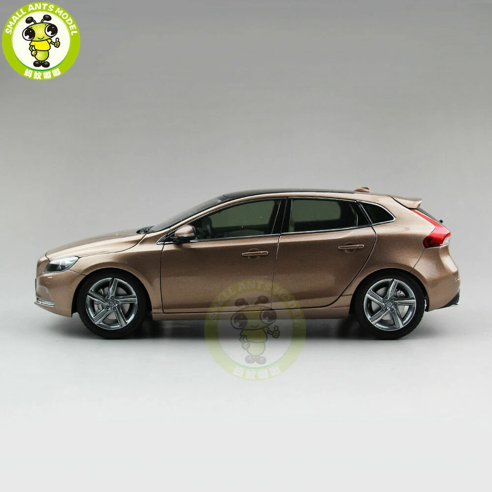 1:18 VOLVO V40 Station wagon Diecast Car Model Toys kids Boy Girl Gifts Bronze - Image 2 of 4