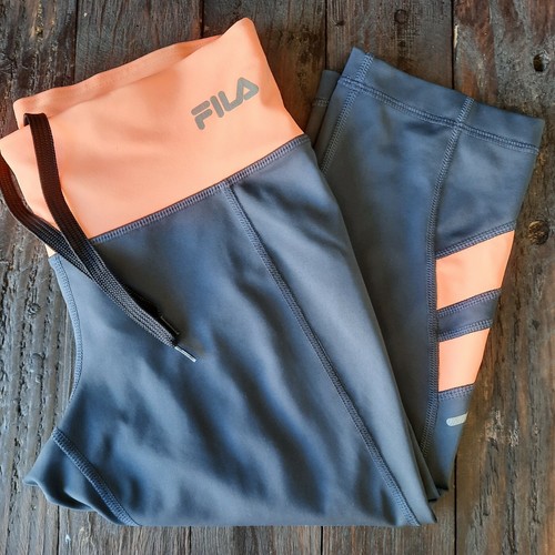 FILA Women's Sz Small Capri Cropped 