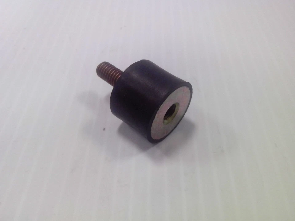 (2) Новый - OEM победы 5412199 крепление, изолятор - Быстрая доставка - Изображение 2 из 4