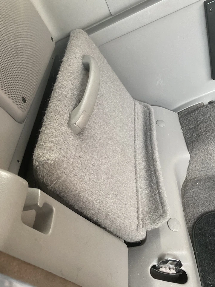 Asientos traseros Mazda B3000 2001-2004 Foto 3 de 3