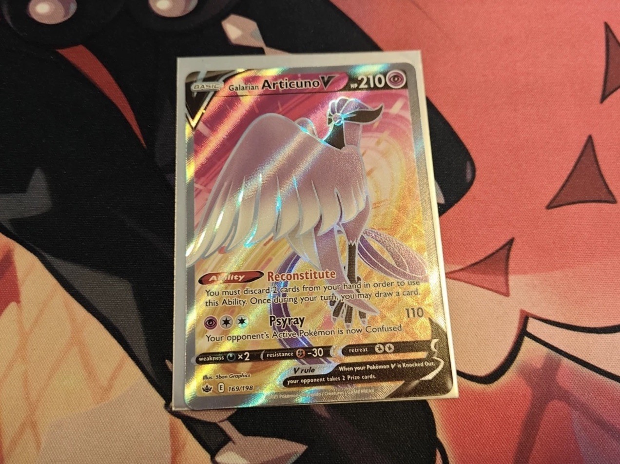 POKEMON SWSH CHILLING REIGN #169 GALARIAN ARTICUNO V FULL ART ULTRA RARE - NM