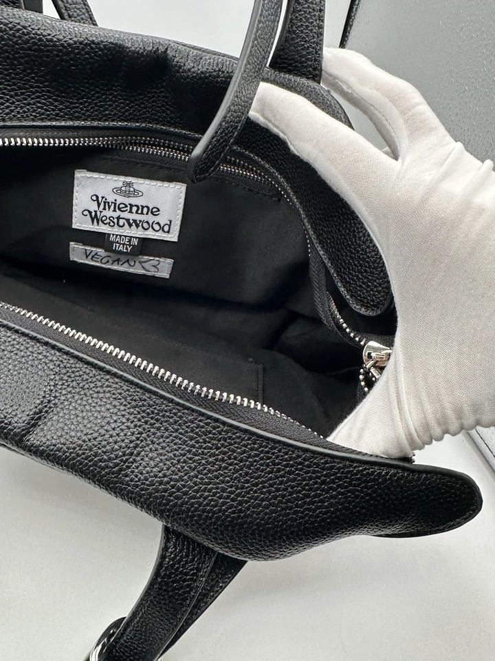 Bolso de Mano Vivienne Westwood Bolso de Mano Plata Orbe Cuero Repujado Foto 3 de 4