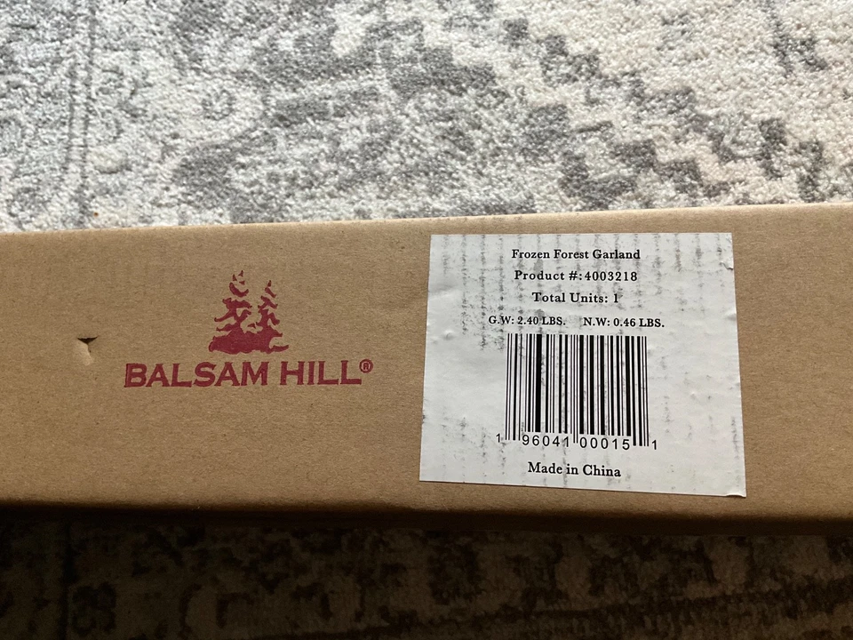 Balsalm Hill Six Feet Frozen Forest Garland with LED Lights Brand New    - Image 3 of 3