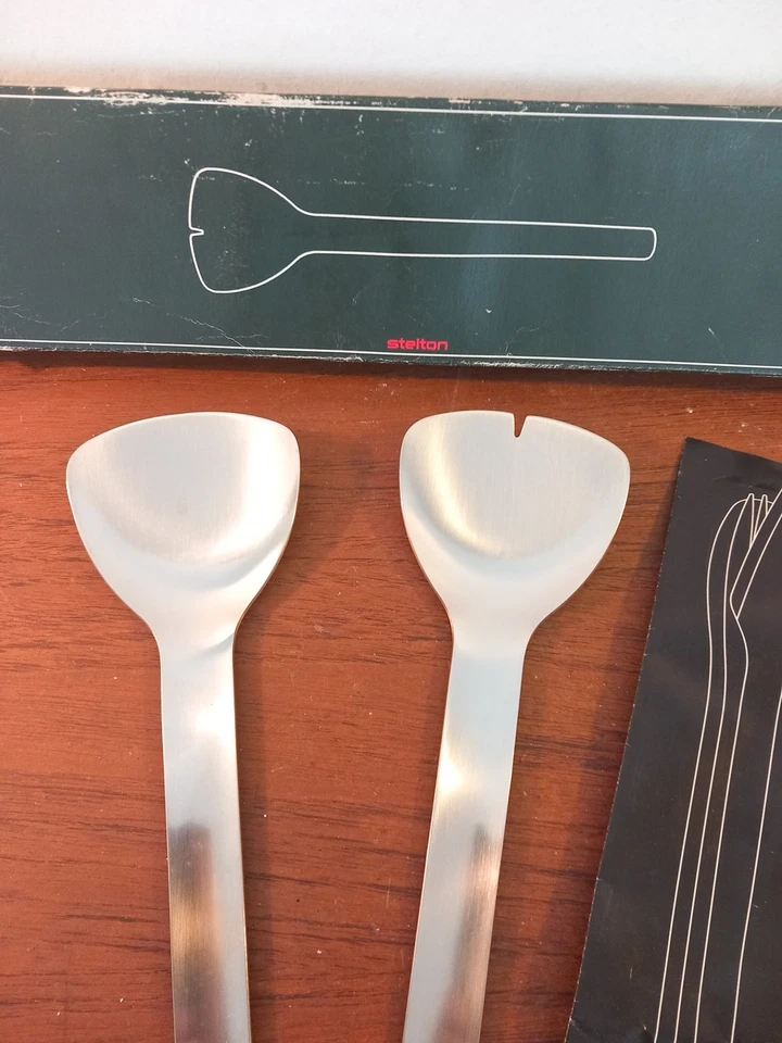 VINTAGE STELTON SALAD SERVERS BY ERIK MAGNUSSEN, STAINLESS STEEL - Image 3 of 4