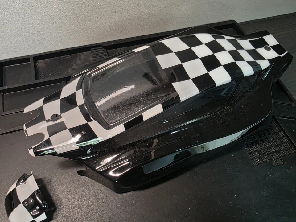 🔥 HoBao Hyper 9 / Hyper 9E Body Shell – Never Used – Custom Black & White Chequ - image 2 of 4