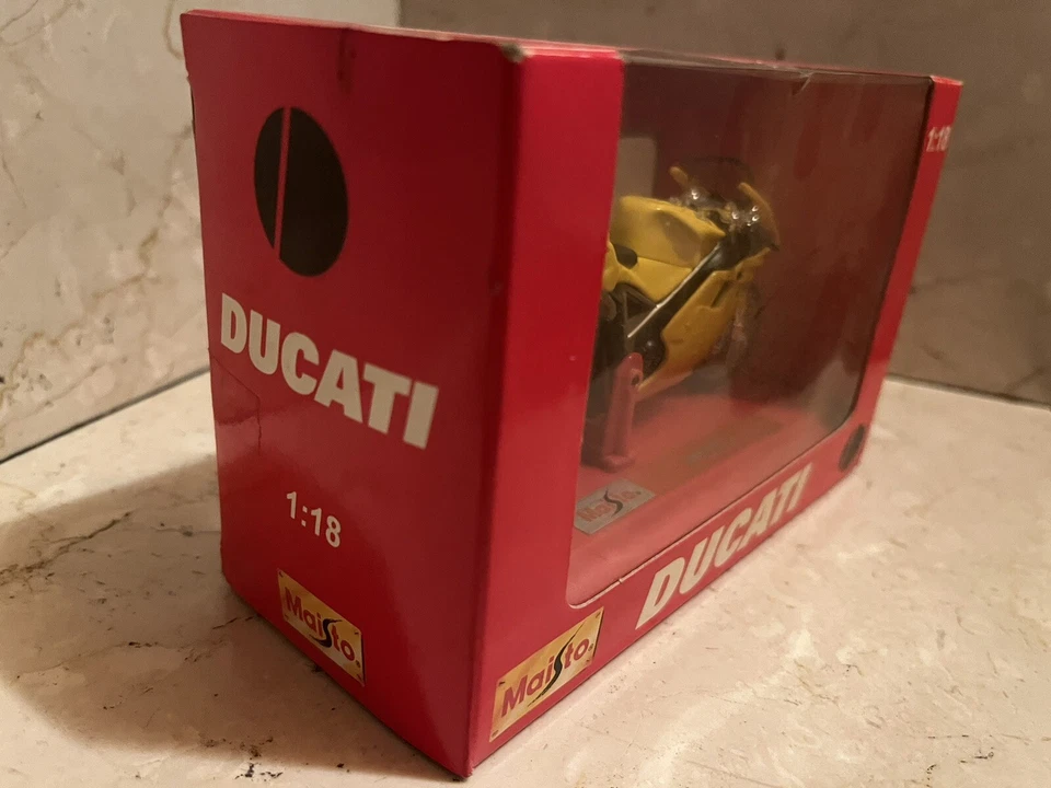 Ducati 748  -  Jaune - Maisto 1:18 - Comme Neuf ! - Photo 3/4