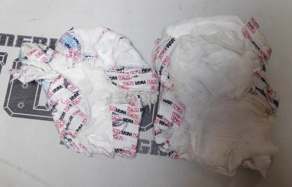 Kendall Grove Signed Bellator 137 Fight Worn Used Glove Hand Wraps PSA/DNA UFC - Image 2 of 4