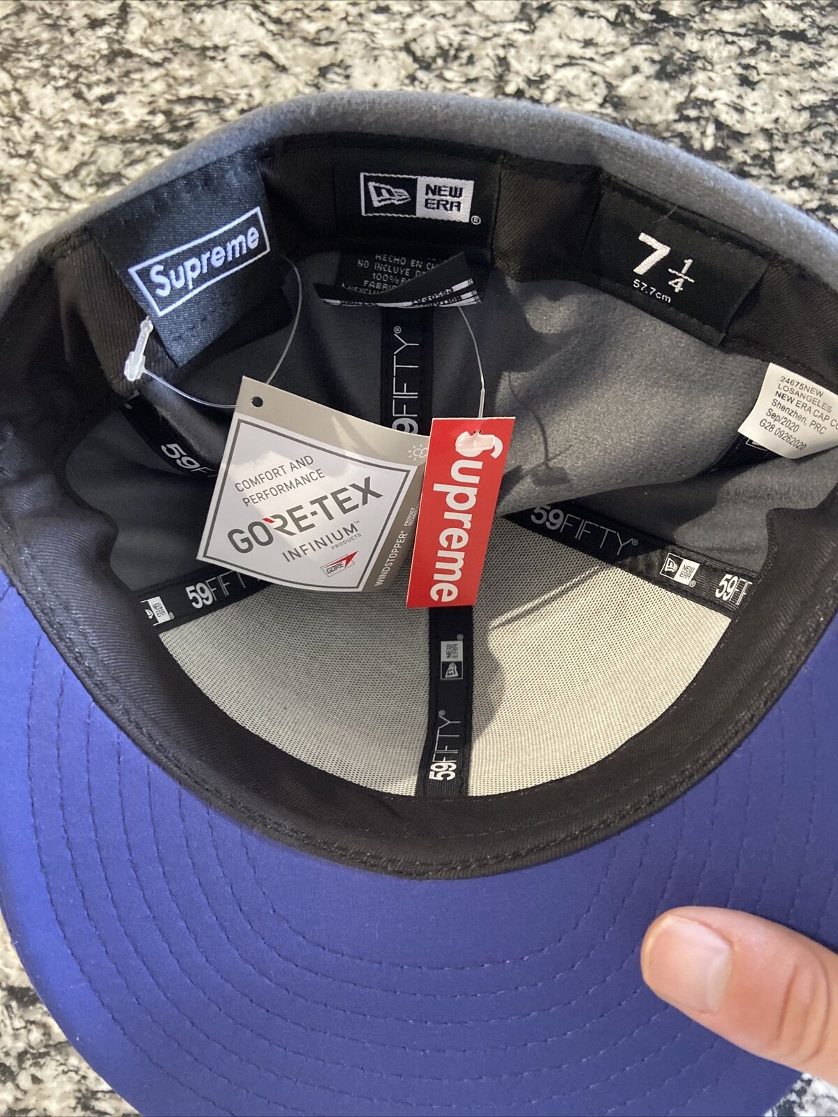 Supreme MLB New Era Hat Navy Size 7 1/2 *DEAD STOCK* *IN HAND* SS20