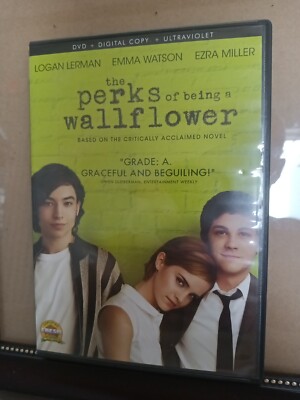 The Perks of Being a Wallflower (DVD, 2012) With Slipcover.   L40