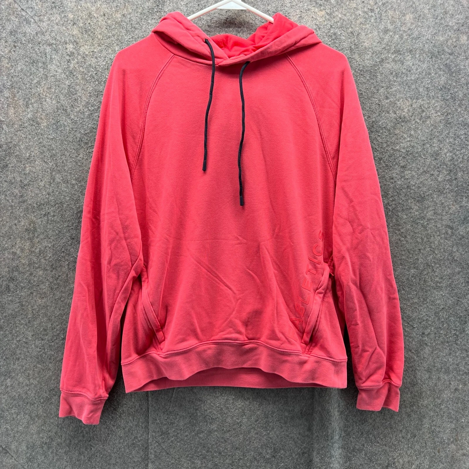Fabletics Hoodie Mens Medium Pink Pullover Fleece Sweater Go To Lightweight