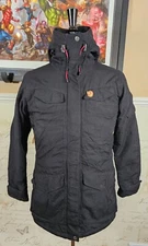 Fjallraven Nuuk Yupik Parka Jacket/Coat Women’s XS Waterproof Insulated Hydratic