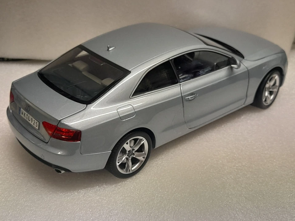 Norev 188350 Audi A5 Coupé 1/18 - Immagine 2 di 3