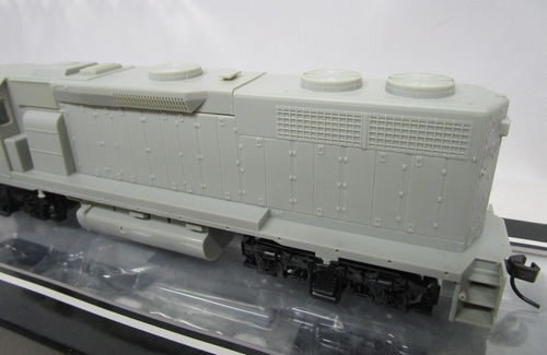 Atlas HO Scale Undecorated EMD GP39-2 Diesel Locomotive NOS DCC Ready - Picture 8 of 10