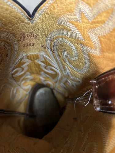 vintage justin cowboy boots mens Size 10, Size 10, $29.99 - Photo 10