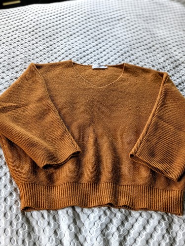 Suéter de cachemir R Label The Reset Will cuello en V manga Dolman naranja quemado pequeño  - Imagen 1 de 7