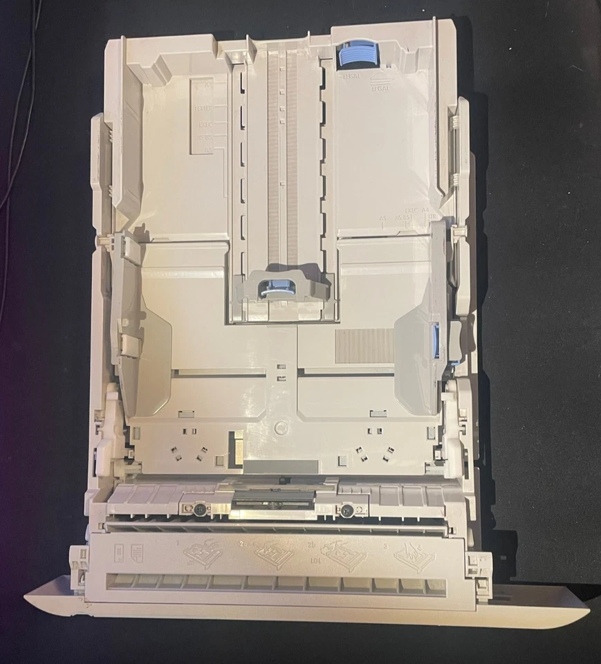 Ersatzteil - HP Color LaserJet 1600 Papierzufuhrfach