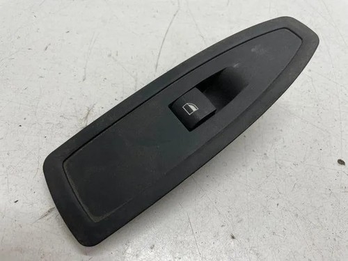 BMW 3 Touring F31 Fensterheber Schalter Vorne rechts 9208107 1.80 22161749