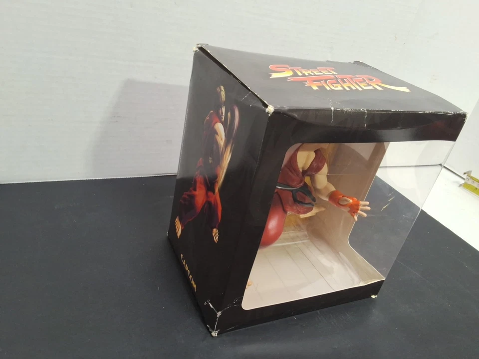 FANHOME Figurine Collection Extra Large Street Fighter - KEN - Image 4 of 4