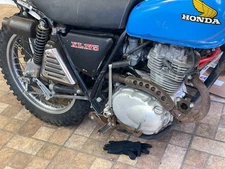 1978 Honda XL175 Exhaust Mount Bracket  xl 175 HM 391