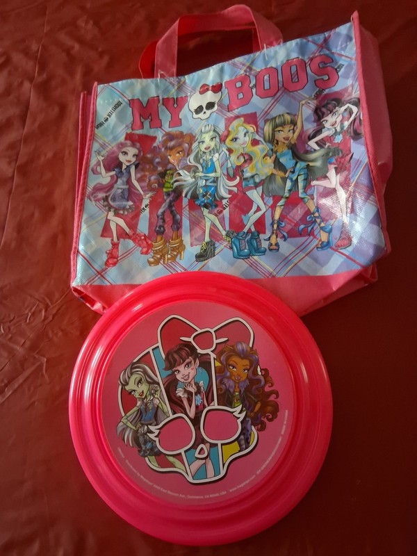 Monster High Tote & Frisbee Excellent